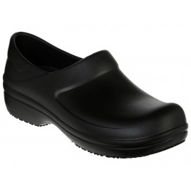 Zapato cerrado Crocs negro - Envío Gratuito